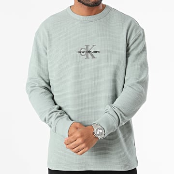 Calvin Klein - Tee Shirt Manches Longues 5647 Vert Kaki