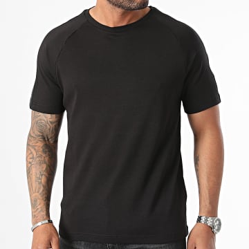 Calvin Klein - T-shirt met strepen logoband 3066 zwart