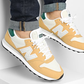 New Balance - Baskets GM500RTG Camel Beige