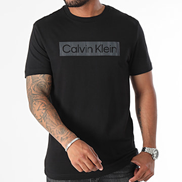 Calvin Klein - Box Stripped Logo Tee Shirt 3590 Negro