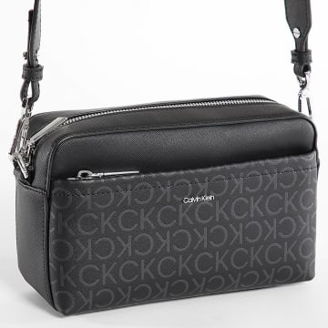 Calvin Klein - Sac A Main Femme Sculpted Camera Bag Deboss 2726 Noir