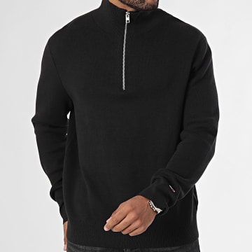 Tommy Jeans - Regular Sweat Top met Ritssluiting 0596 Zwart