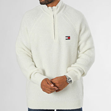 Tommy Jeans - Badge 9437 Licht Beige Raglan Zip Neck Sweater