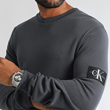 Calvin Klein - Monogram Badge Wafel 3485 Antraciet Grijs Crewneck Sweatshirt