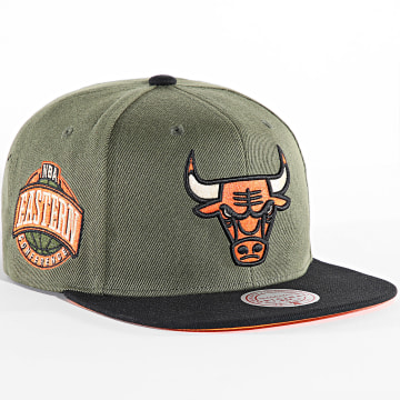 Mitchell and Ness - NBA Core IV Chicago Bulls Snapback Cap HHSS6747 Negro Verde Caqui