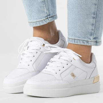 Tommy Hilfiger - Baskets Femme Feminine Court 8126 White