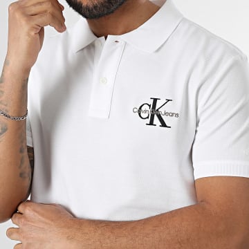 Calvin Klein - Polo Manches Courtes 5664 Blanc
