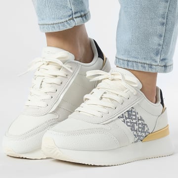 Tommy Hilfiger - Baskets Femme Lux Monogram Runner 8387 Ecru