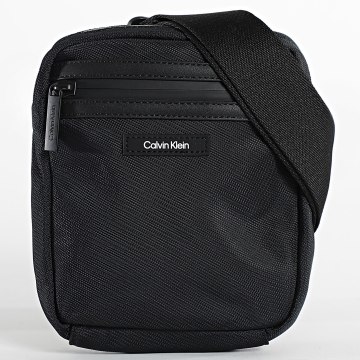 Calvin Klein - Sacoche Essential Reporter 2772 Noir