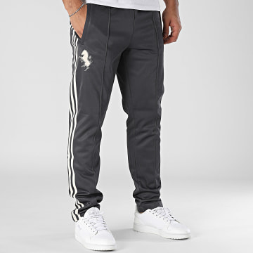 Adidas Originals - Juventus IY0051 Pantalones Jogging Gris Carbón con Bandas