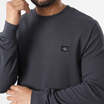 Calvin Klein - Sweat Crewneck Waffle 7117 Gris Anthracite