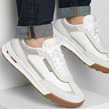 Tommy Hilfiger - Baskets Retro Runner Seasonal 5328 White