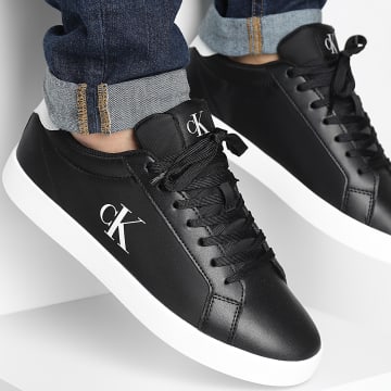Calvin Klein - Baskets 3 Cupsole 1213 CK Negro Blanco Brillante
