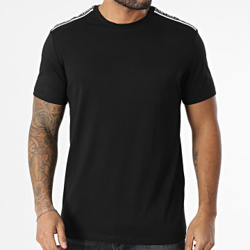 Emporio Armani - T-Shirt EM000574-AF12333 Schwarz