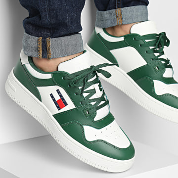 Tommy Jeans - Baskets Retro Basket Essential 1395 Terrain