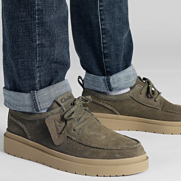Clarks - Scarpe Polden Moc in pelle scamosciata oliva