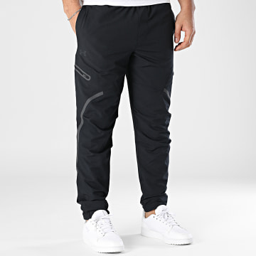 Under Armour - Pantalon Jogging Unstoppable 1390256 Noir