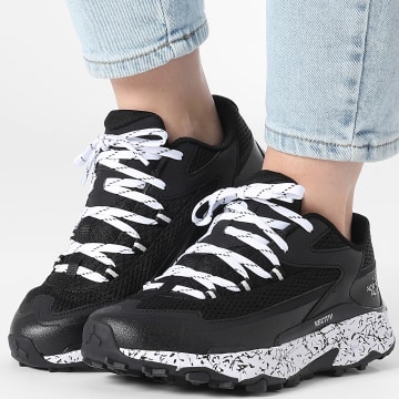 The North Face - Baskets Femme Vectiv Taraval A52Q2 Black White