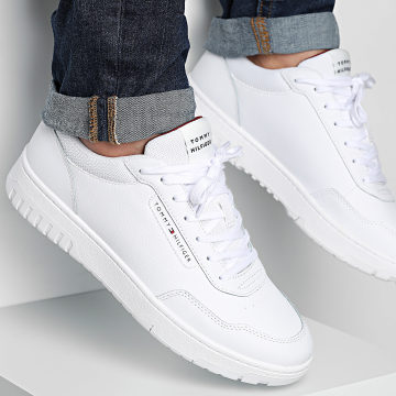Tommy Hilfiger - Baskets Core Leather Pinperf 5466 White