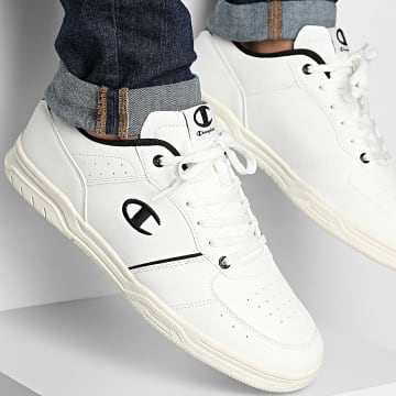 Champion - Baskets Cly 400 S22402 White Black