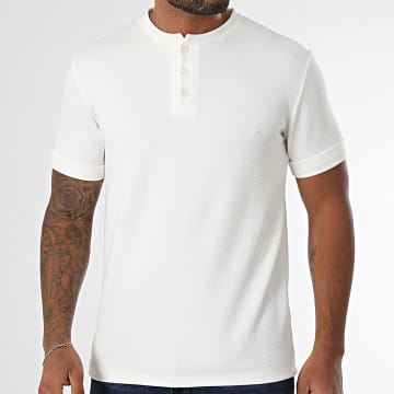 Frilivin - Texturiertes T-Shirt mit Button-Down-Kragen Weiß