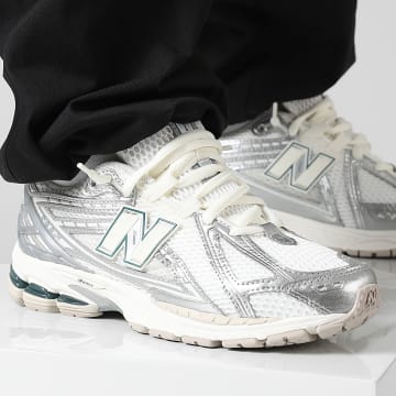 New Balance - Baskets 1906R M1906REE Silver Metalic Sea Salt New Spruce