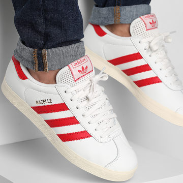 Adidas Originals - Baskets Gazelle JH5399 Core White Better Scarlet Crew White