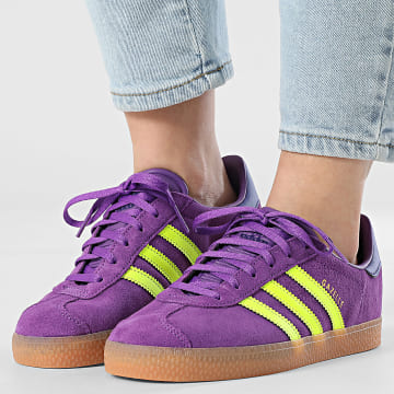 Adidas Originals - Baskets Femme Gazelle J JP7126 Active Purple Solar Yellow Collegiate Purple