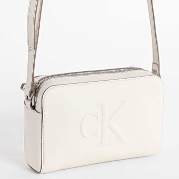 Calvin Klein - Sac A Main Femme Sculpted EW Camera Bag 20 3036 Beige