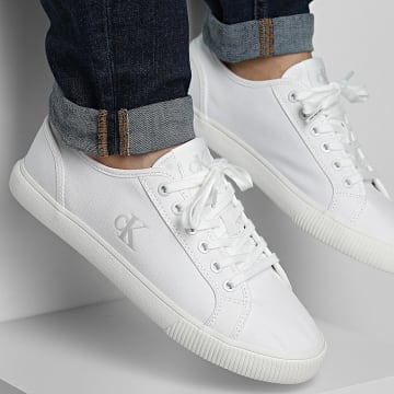 Calvin Klein - Zapatillas Essential Vulc Low MG Canvas 1209 Triple Blanco Brillante