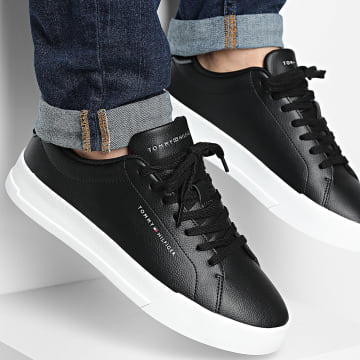 Tommy Hilfiger - Baskets Court Leather Detail Essential 5367 Black
