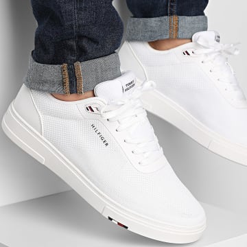 Tommy Hilfiger - Baskets Modern Cup Knit RWB 4942 White