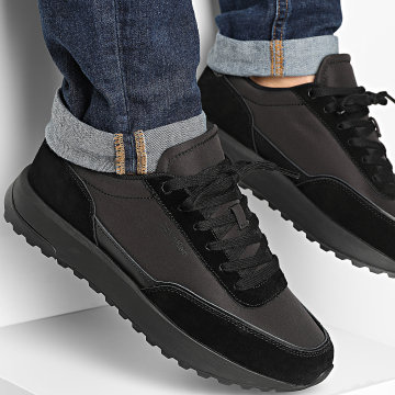 Calvin Klein - Baskets Low Top Lace Up Repreve 1714 Triple Negro
