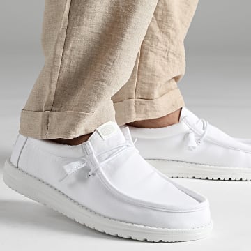Hey Dude - Wally Stretch Canvas Wit