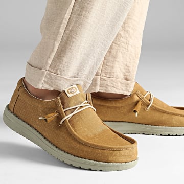 Hey Dude - Wally Stretch Sox Red loafers