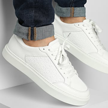 Calvin Klein - Sneakers Clean Up Low Laceup Mono 1899 Triple White All Over