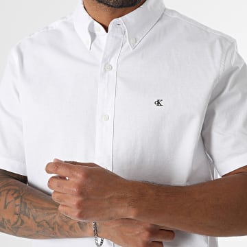 Calvin Klein - Chemise Manches Courtes M124 Blanc