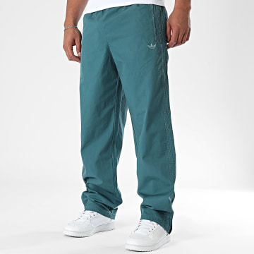 Adidas Originals - Pantalon Chino Firebird KC0688 Vert Bouteille