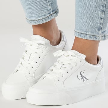 Tommy Jeans - Baskets Femme Vulc Flatf Leather Silver Logo Tag 1877 Bright White Silver