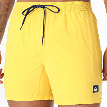 Quiksilver - Everyday Solid Volley Badeshorts EQYJV04120 Gelb