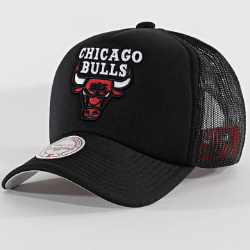 Mitchell and Ness - Hidden Chicago Bulls Trucker Cap HT11408 Zwart Grijs