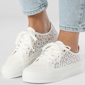Tommy Hilfiger - Baskets Femme Vulc Embroidered 8685 Ecru