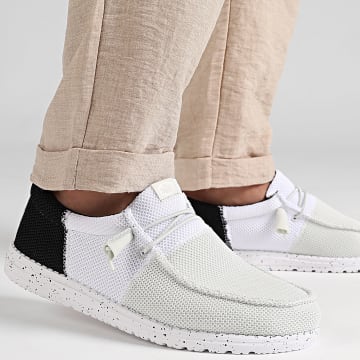 Hey Dude - Mocasines Wally Tri Varsity Mesh Blanco Negro