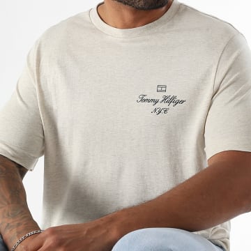 Tommy Hilfiger - Camiseta Contorno Bandera Script 9360 Beige Chiné