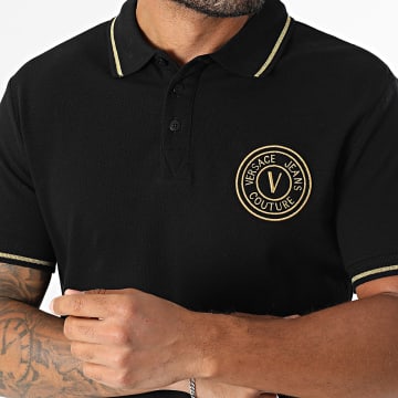 Versace Jeans Couture - Polo a manica corta con ricamo in oro V-Emblem 79GAGT00-CJ01T Nero Oro