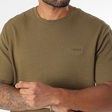 HUGO - Tee Shirt Texturé Austin 50532011 Vert Kaki