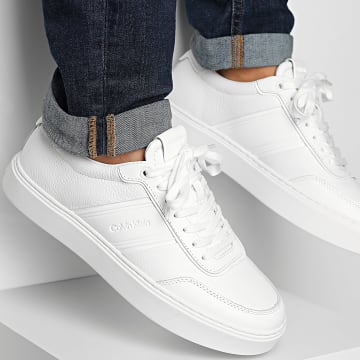 Calvin Klein - Baskets Clean Up Low Lace Tape 1898 Triple Blanco Brillante