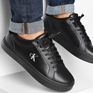 Calvin Klein - Baskets Classic Cupsole Laceup Leather 1435 Triple Black