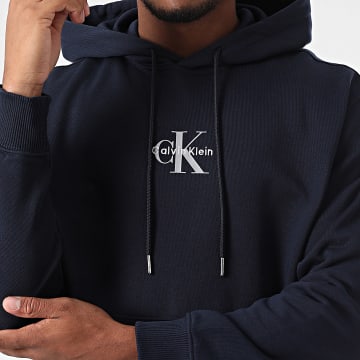 Calvin Klein - Sweat Capuche 243G Bleu Marine