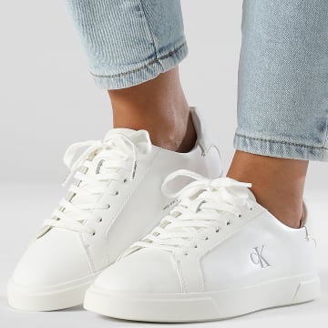 Calvin Klein - Baskets Femme Low Pro Cups Leather 2823 Triple Bright White